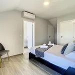 My School Ii By Atlantic Apartment *